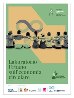 locandina dell'evento - ragazzi che si abbracciano