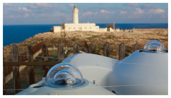 Piranometri per la misura della radiazione solare incidente operativi sul tetto dell’Osservatorio Atmosferico di Lampedusa. 