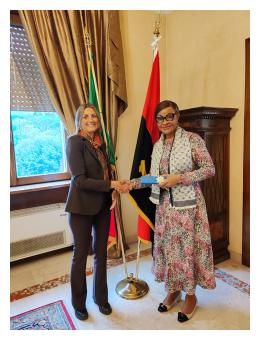 foto incontro Claudia Brunori e Josefa Lionel Correia Sacko