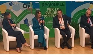 Foto quinta edizione Forum sviluppo sostenibile Regione Lombardia Claudia Brunori